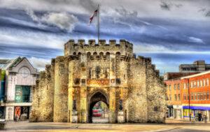 Southampton Castle Towbar Fitting